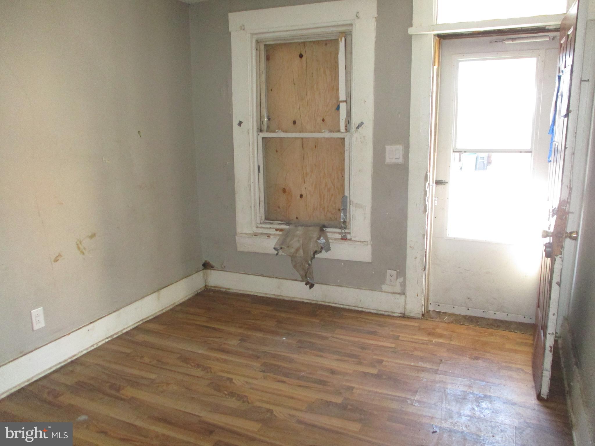425 North 2nd Street Reading, PA 19601 - Photo 3 of 16 a view of empty room with wooden floor