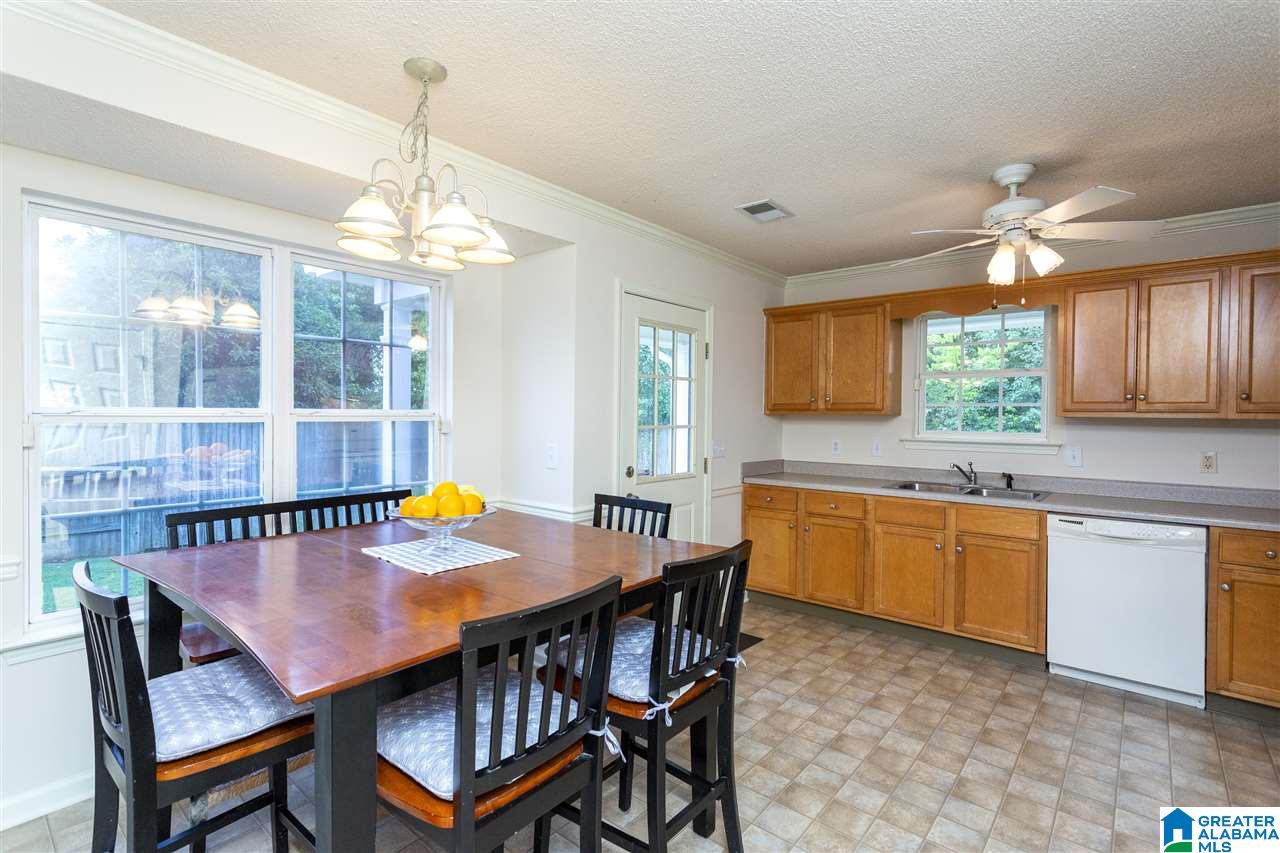 134 Stone Road Pelham, AL 35124 - Photo 11 of 44