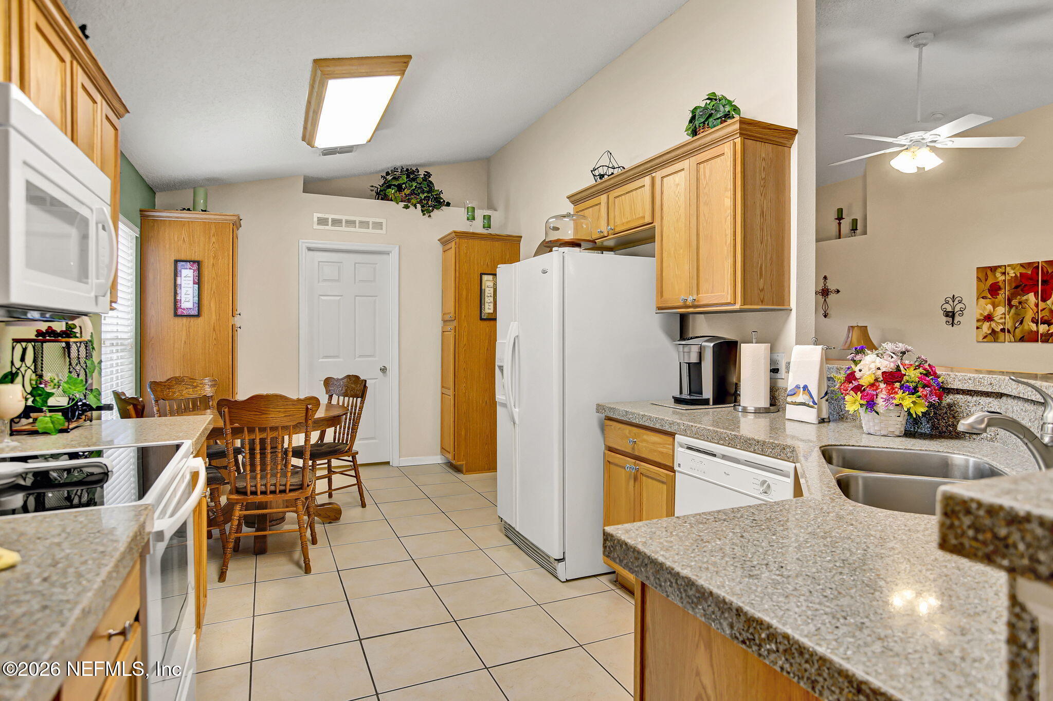 12396 Hickory Forest Road Jacksonville, FL 32226 - Photo 15 of 32 16-web-or-mls-IMG_0276