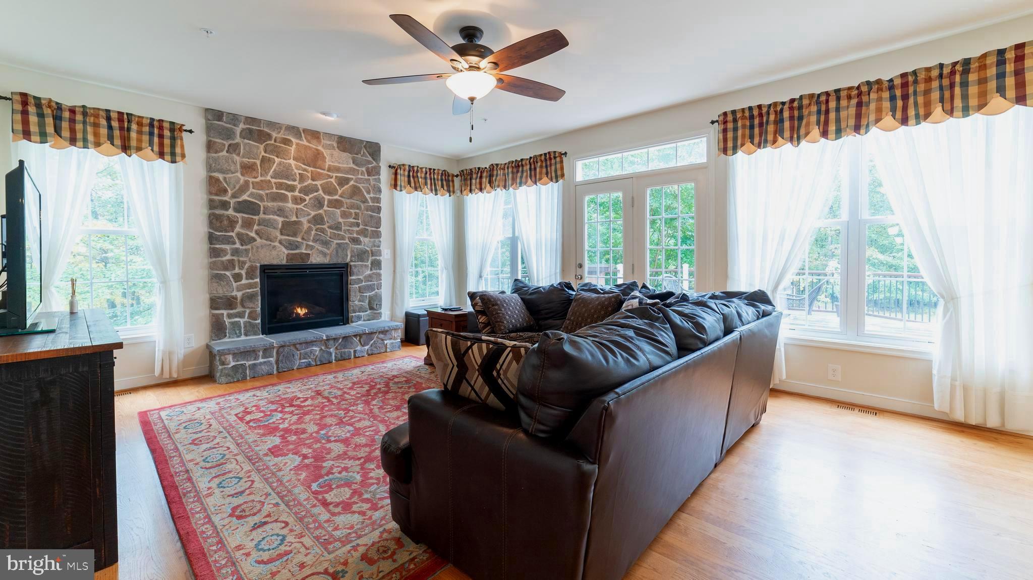 404 Count Generals Woods Road Gambrills, MD 21054 - Photo 13 of 44 Gas Fireplace