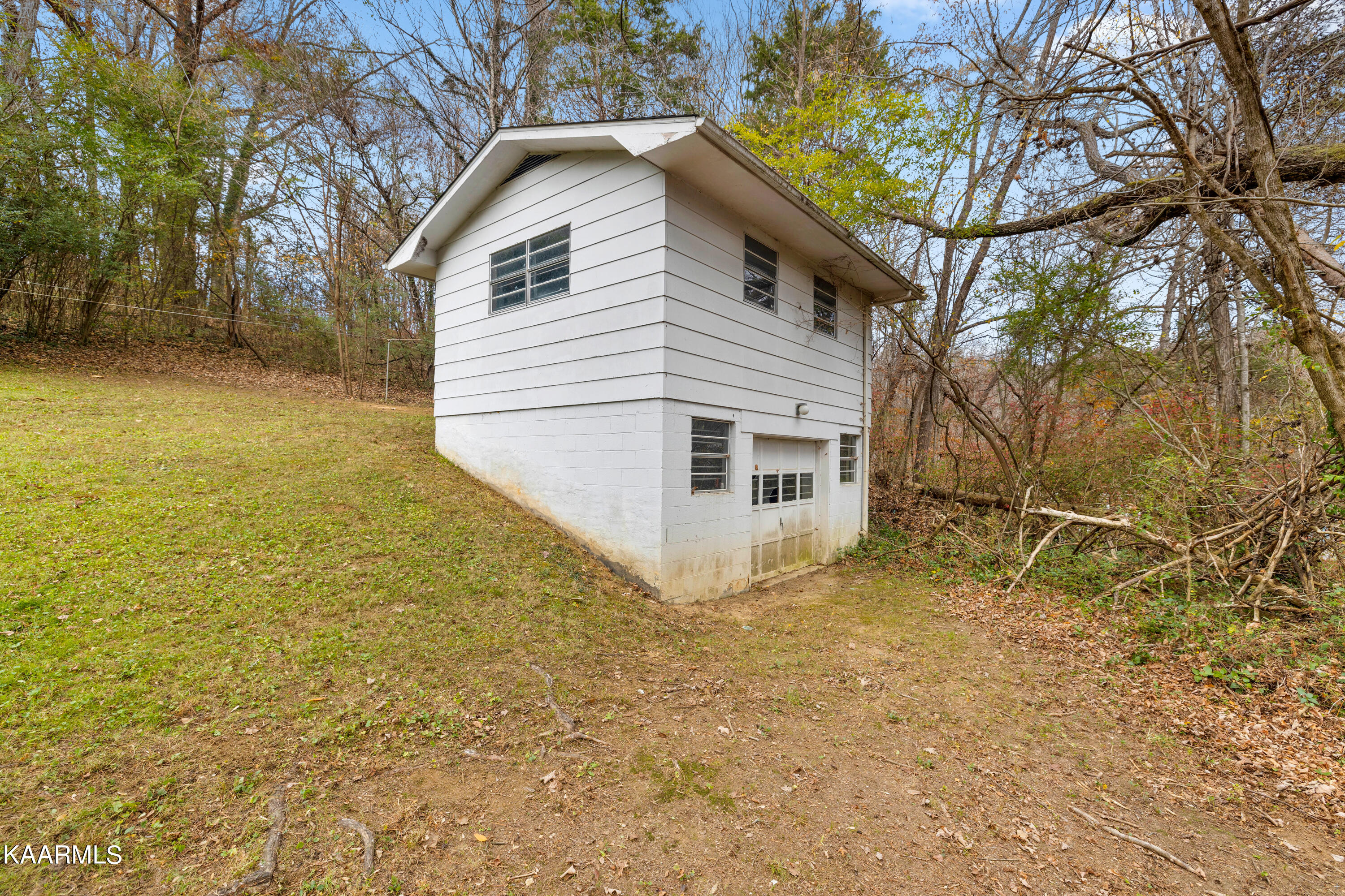 303 Spring Street Maynardville, TN 37807 - Photo 31 of 33 Positive Perceptions-31