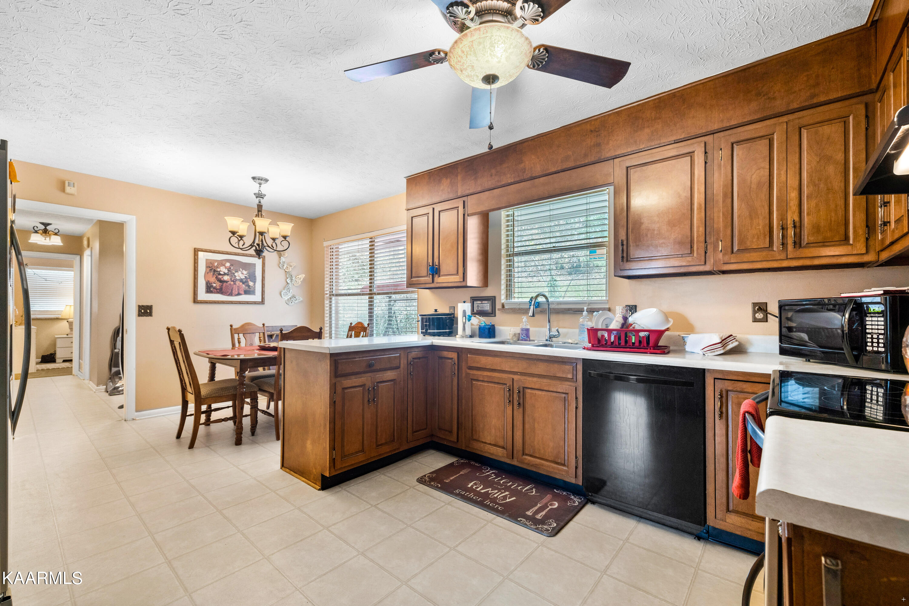 303 Spring Street Maynardville, TN 37807 - Photo 9 of 33 Positive Perceptions-9