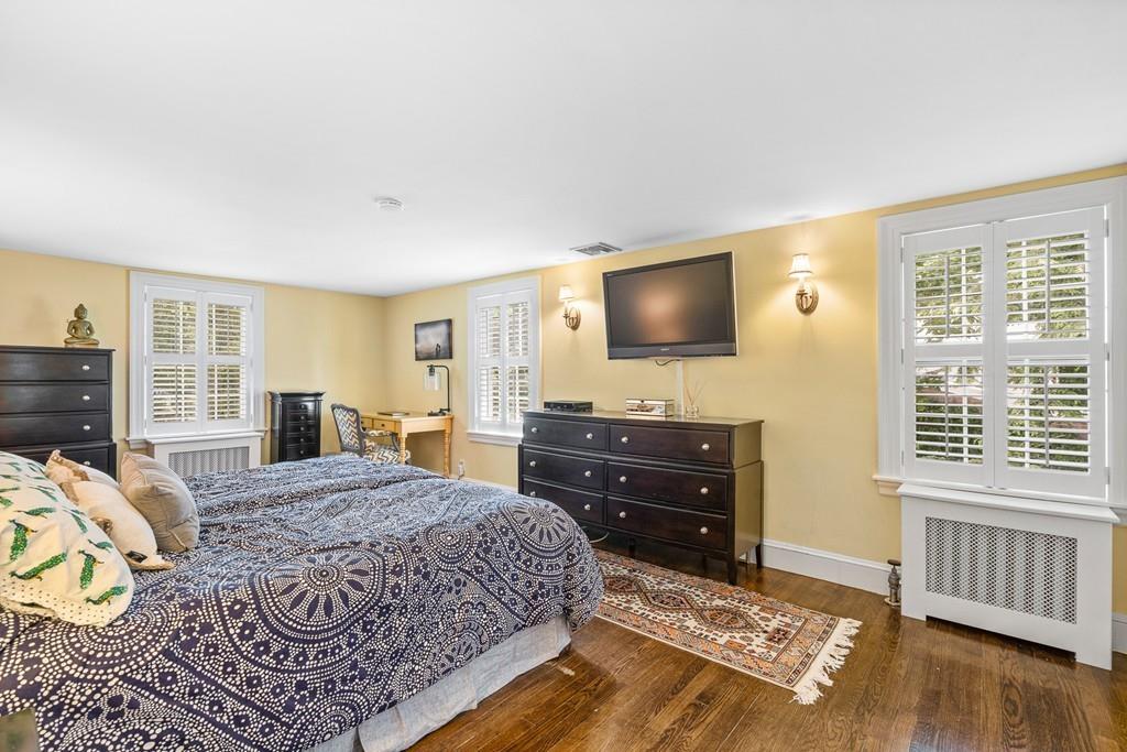 689 Boston Post Road Weston, MA 02493 - Photo 14 of 29