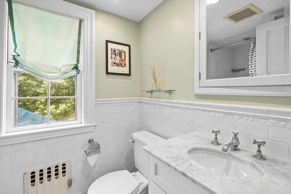 689 Boston Post Road Weston, MA 02493 - Photo 17 of 29