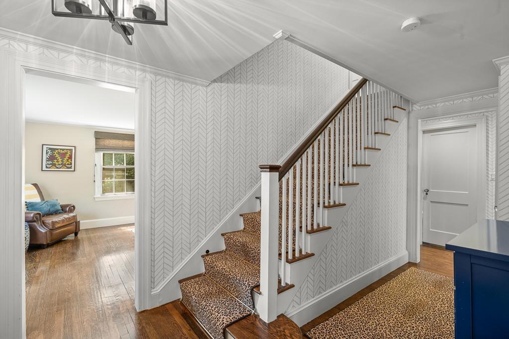 689 Boston Post Road Weston, MA 02493 - Photo 2 of 29