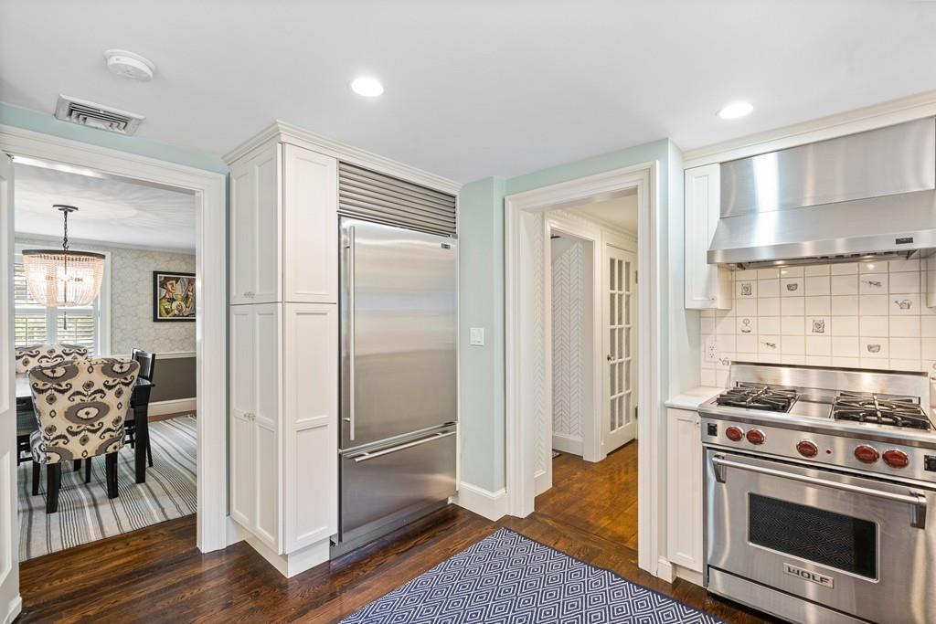 689 Boston Post Road Weston, MA 02493 - Photo 5 of 29