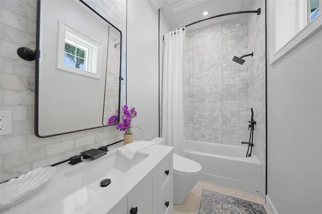 $3,250,000 | 10161 Eagle Preserve Drive, Englewood, FL 34224