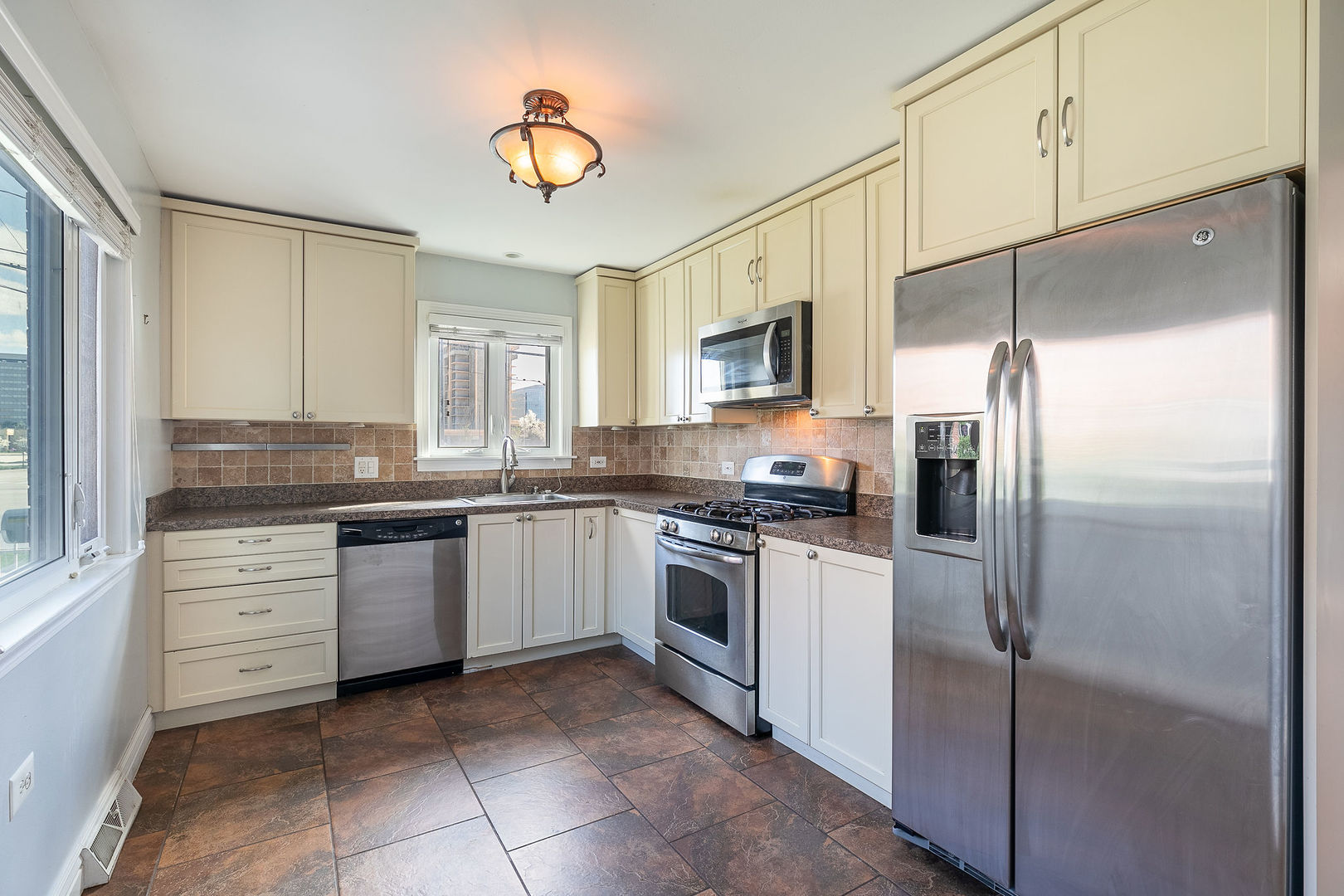 1200 Higgins Road, Unit A Park Ridge, IL 60068 - Photo 5 of 17
