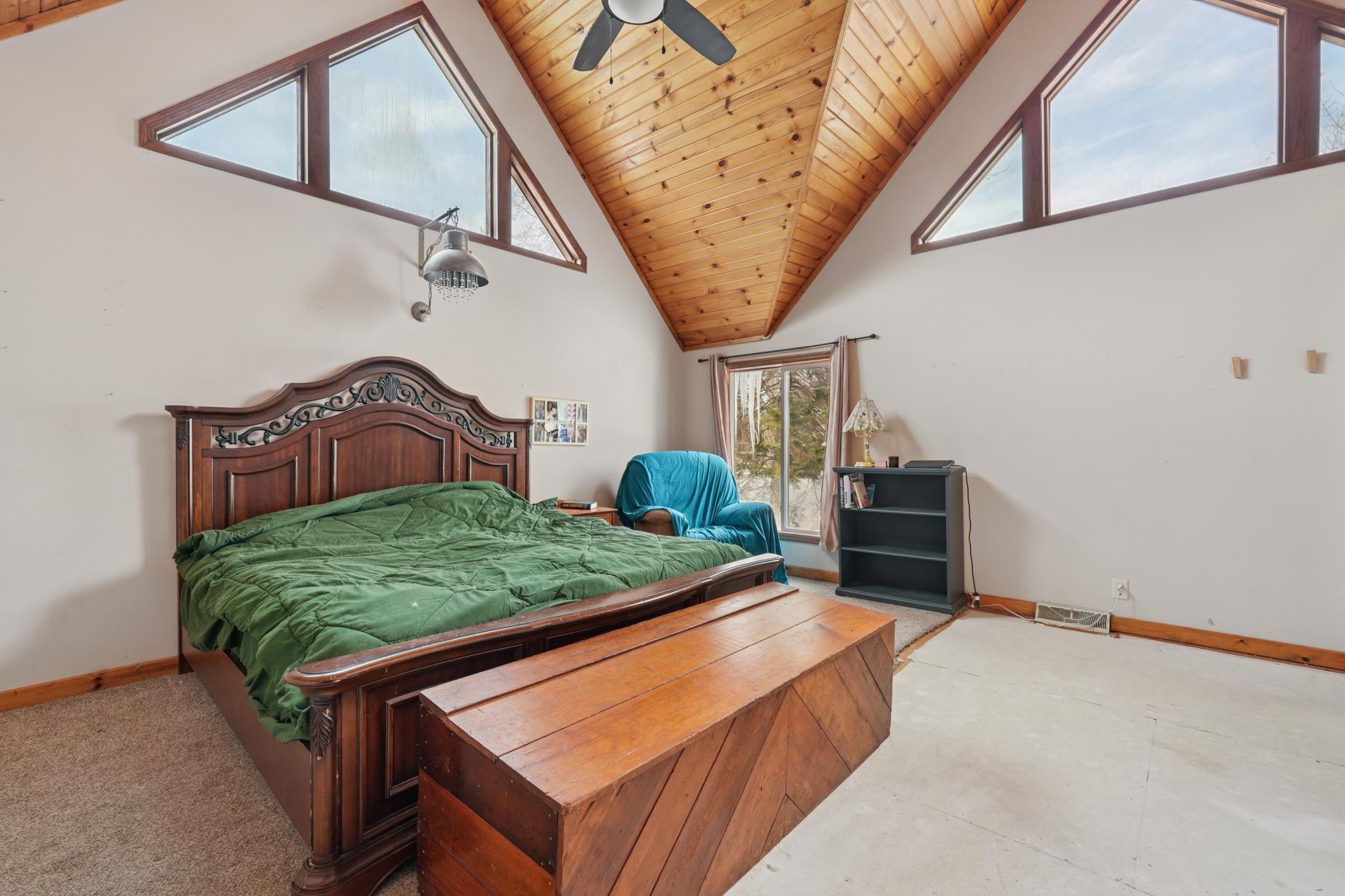 202 West Warren Street Roberts, WI 54023 - Photo 7 of 12