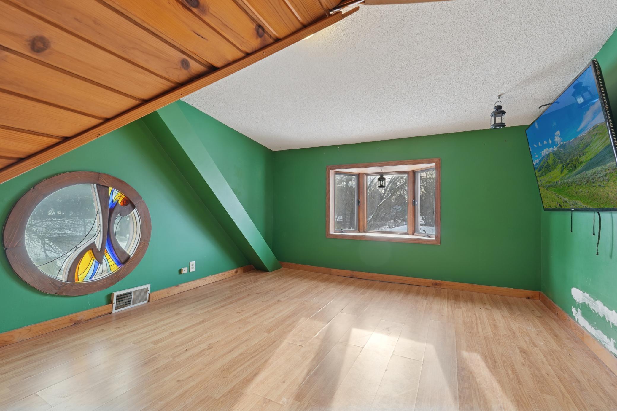 202 West Warren Street Roberts, WI 54023 - Photo 9 of 12