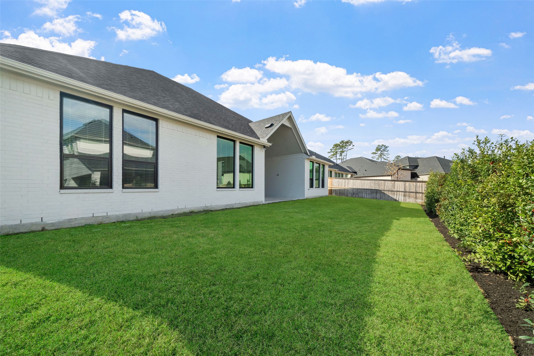 15464 Ringbill Way Magnolia, TX 77354 - Photo 37 of 37 a house view with a garden space
