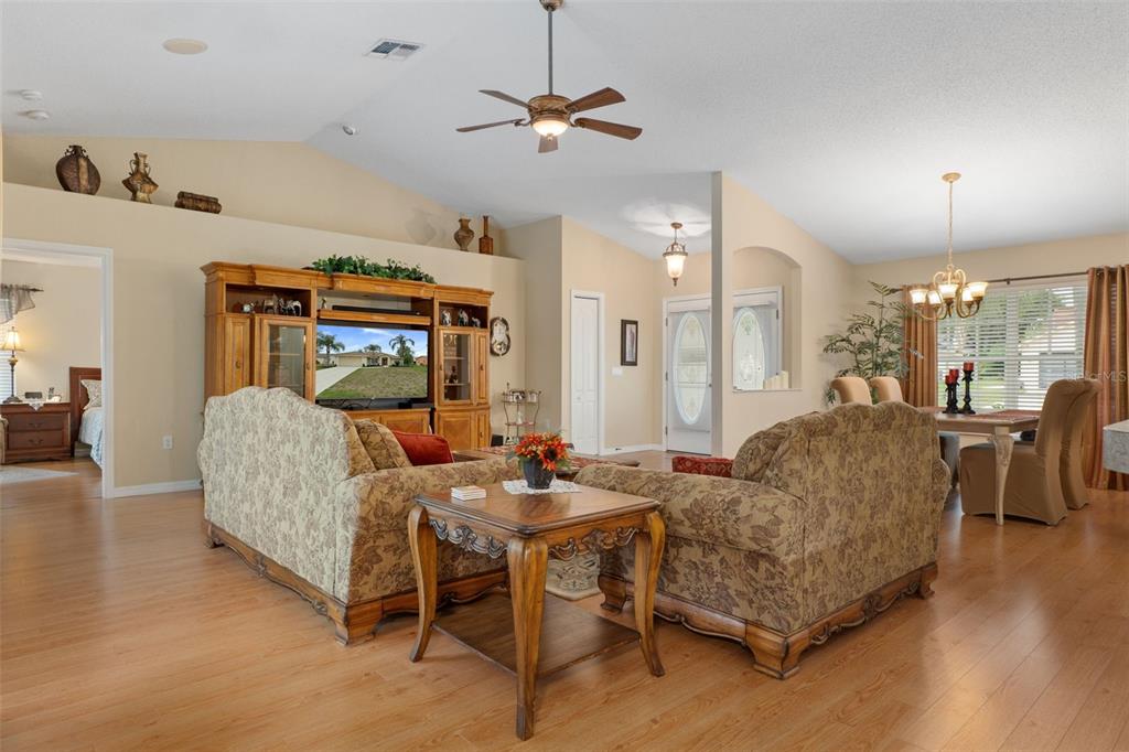 2427 Anchor Avenue Spring Hill, FL 34608 - Photo 11 of 43