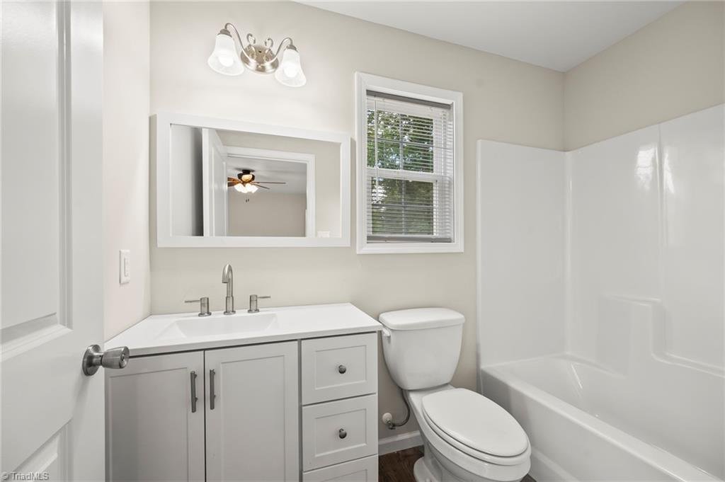 836 Falling Creek Court Rural Hall, NC 27045 - Photo 15 of 32