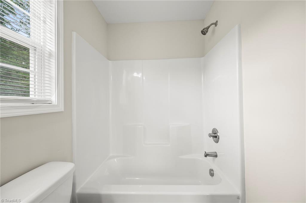 836 Falling Creek Court Rural Hall, NC 27045 - Photo 16 of 32