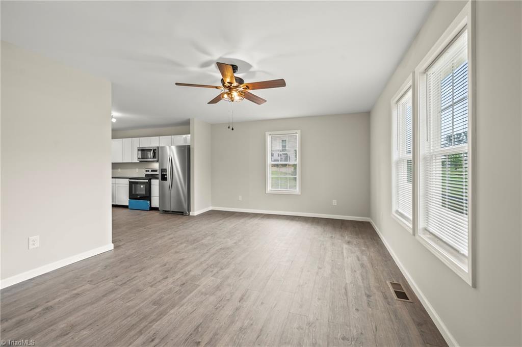 836 Falling Creek Court Rural Hall, NC 27045 - Photo 6 of 32