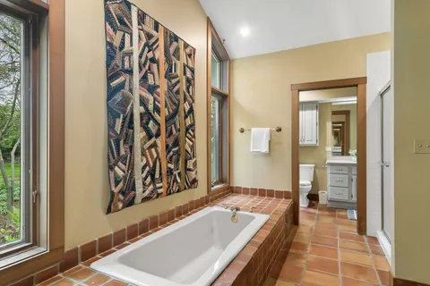 $750,000 | 6734 Estate Lane, Long Grove, IL 60047