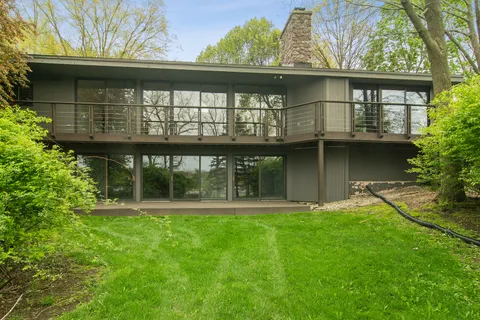 $750,000 | 6734 Estate Lane, Long Grove, IL 60047