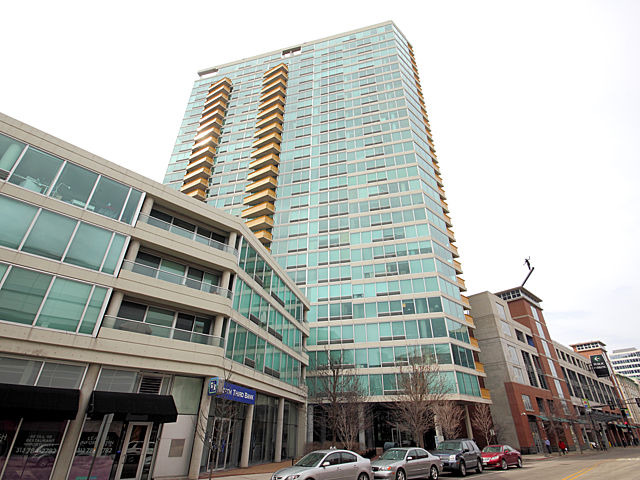 1720 Maple Avenue, Unit 1880 Evanston, IL 60201 - Photo 1 of 15 a front view of a building