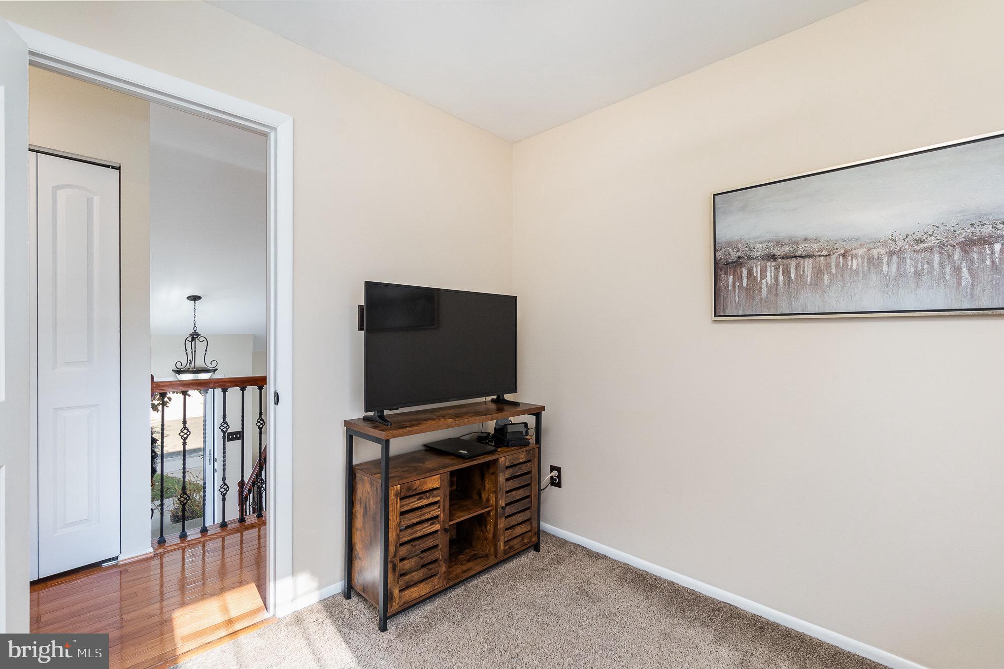 7105 Olivia Road Middle River, MD 21220 - Photo 20 of 31 3rd bedroom