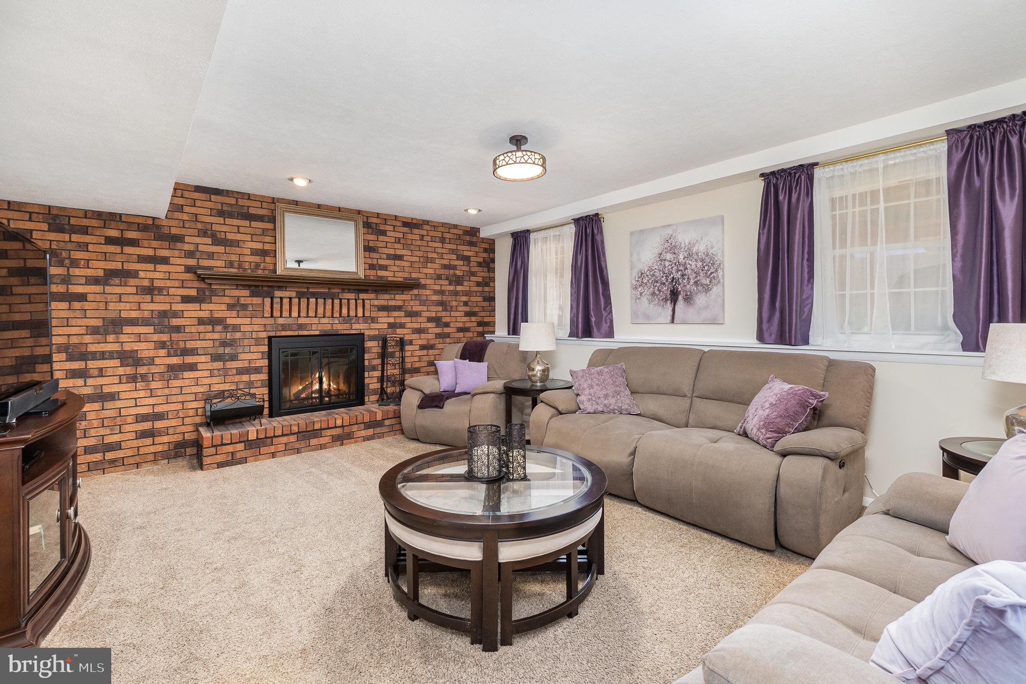 7105 Olivia Road Middle River, MD 21220 - Photo 22 of 31 LL family room