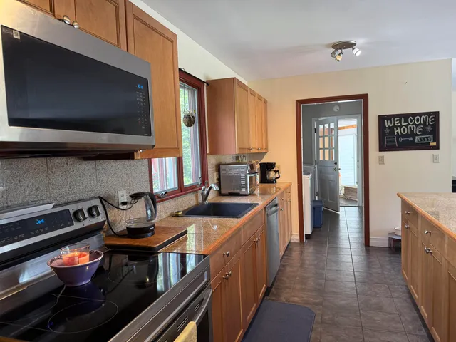 $449,500 | 114 Monument Hill Road, Springfield, VT 05156