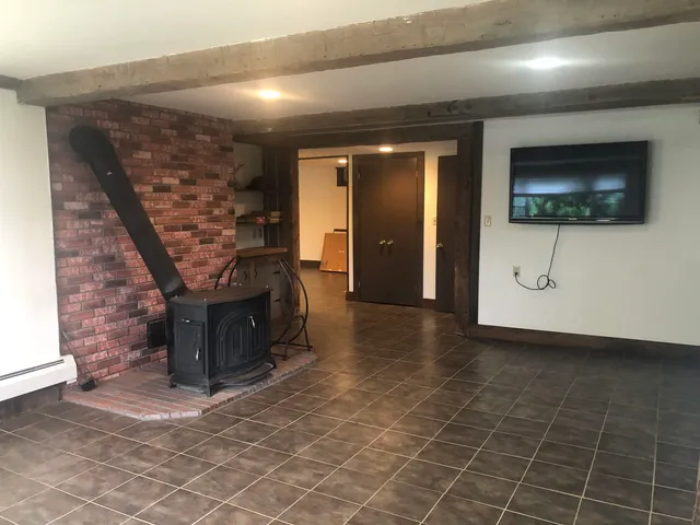 $449,500 | 114 Monument Hill Road, Springfield, VT 05156