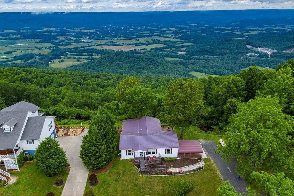 1405 Rigsby Gap Road Pikeville, TN 37367 - Photo 1 of 29 1