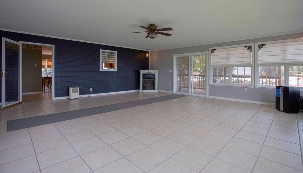 1405 Rigsby Gap Road Pikeville, TN 37367 - Photo 4 of 29 4