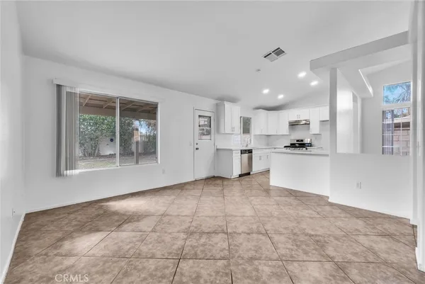 $3,750 | 1240 Visconti Drive, Colton, CA 92324