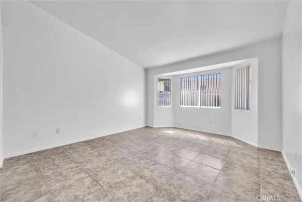$3,750 | 1240 Visconti Drive, Colton, CA 92324