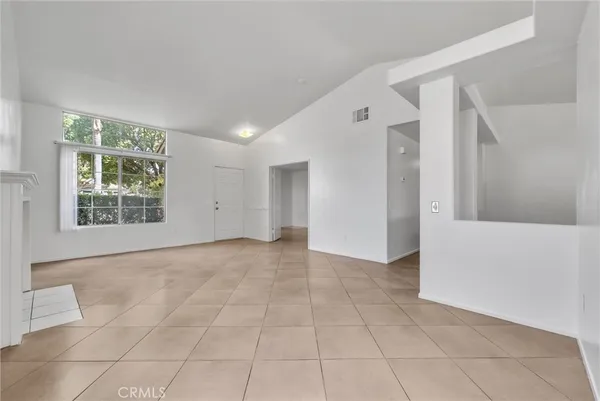 $3,750 | 1240 Visconti Drive, Colton, CA 92324