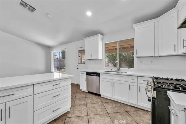 $3,750 | 1240 Visconti Drive, Colton, CA 92324