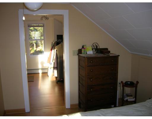 164 Turkey Hill Road Northampton, MA 01062 - Photo 2 of 9 Gallery Image 2
