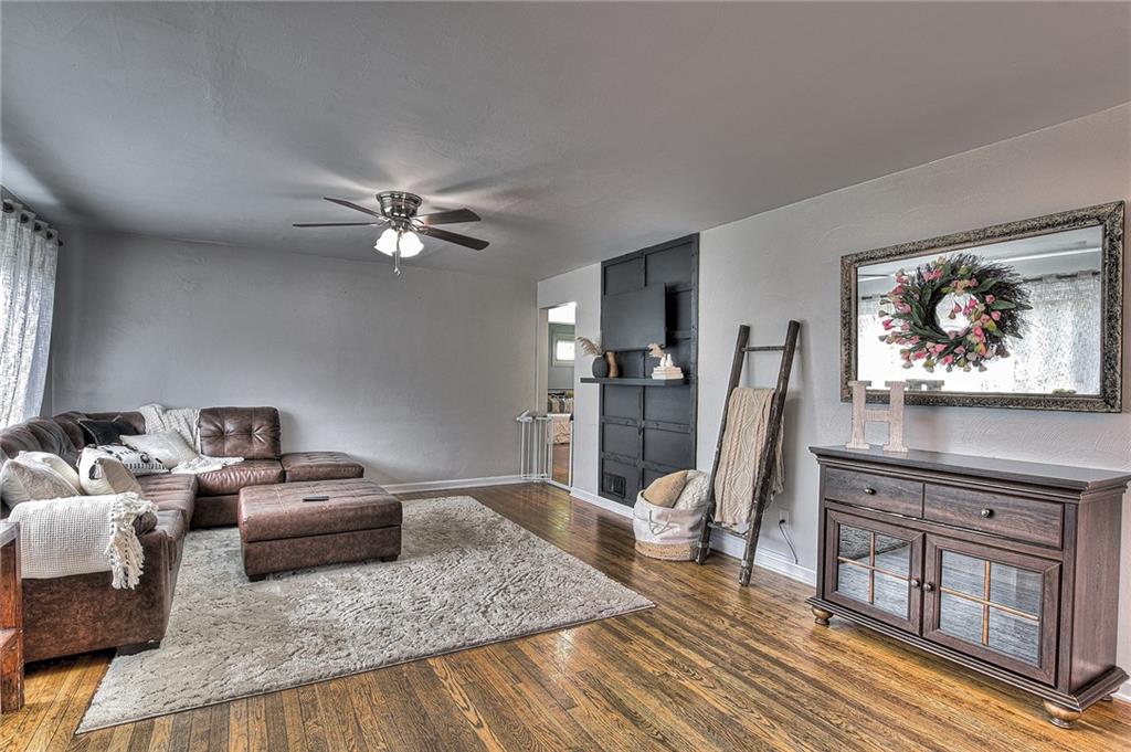 408 Wells Road Hermitage, PA 16148 - Photo 8 of 17 Gallery Image 8