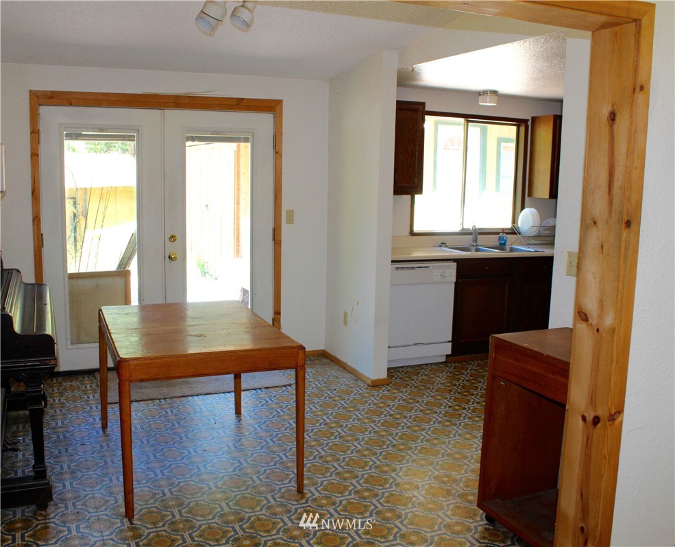 111 Deer Road Quilcene, WA 98376 - Photo 3 of 18 Gallery Image 3