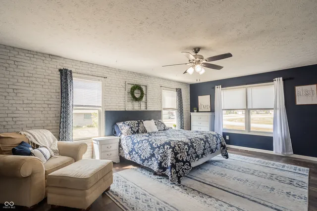 $389,900 | 6933 Knollcrest Way, Pendleton, IN 46064