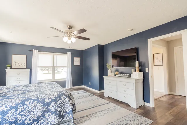 $389,900 | 6933 Knollcrest Way, Pendleton, IN 46064