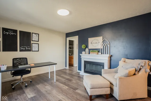 $389,900 | 6933 Knollcrest Way, Pendleton, IN 46064