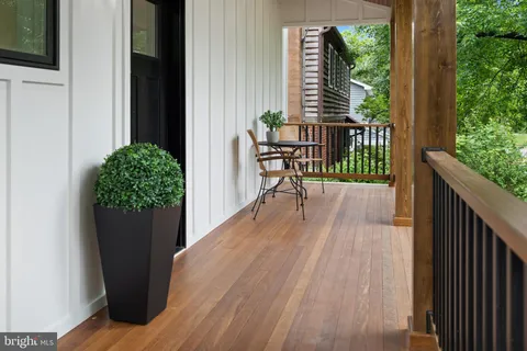 $1,295,000 | 906 Wade Avenue, Rockville, MD 20851