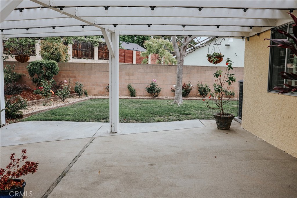 1287 Rodeo Court Upland, CA 91786 - Photo 38 of 47