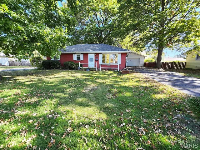 $120,000 | 4104 Braden Street, Granite City, IL 62040