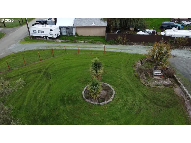 $299,000 | 188 Norton Lane, Myrtle Creek, OR 97457