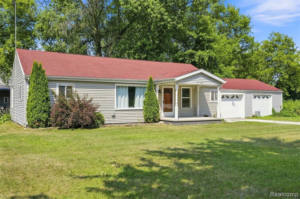 5161 Parker Road Fort Gratiot, MI 48059 - Photo 3 of 64 Gallery Image 3
