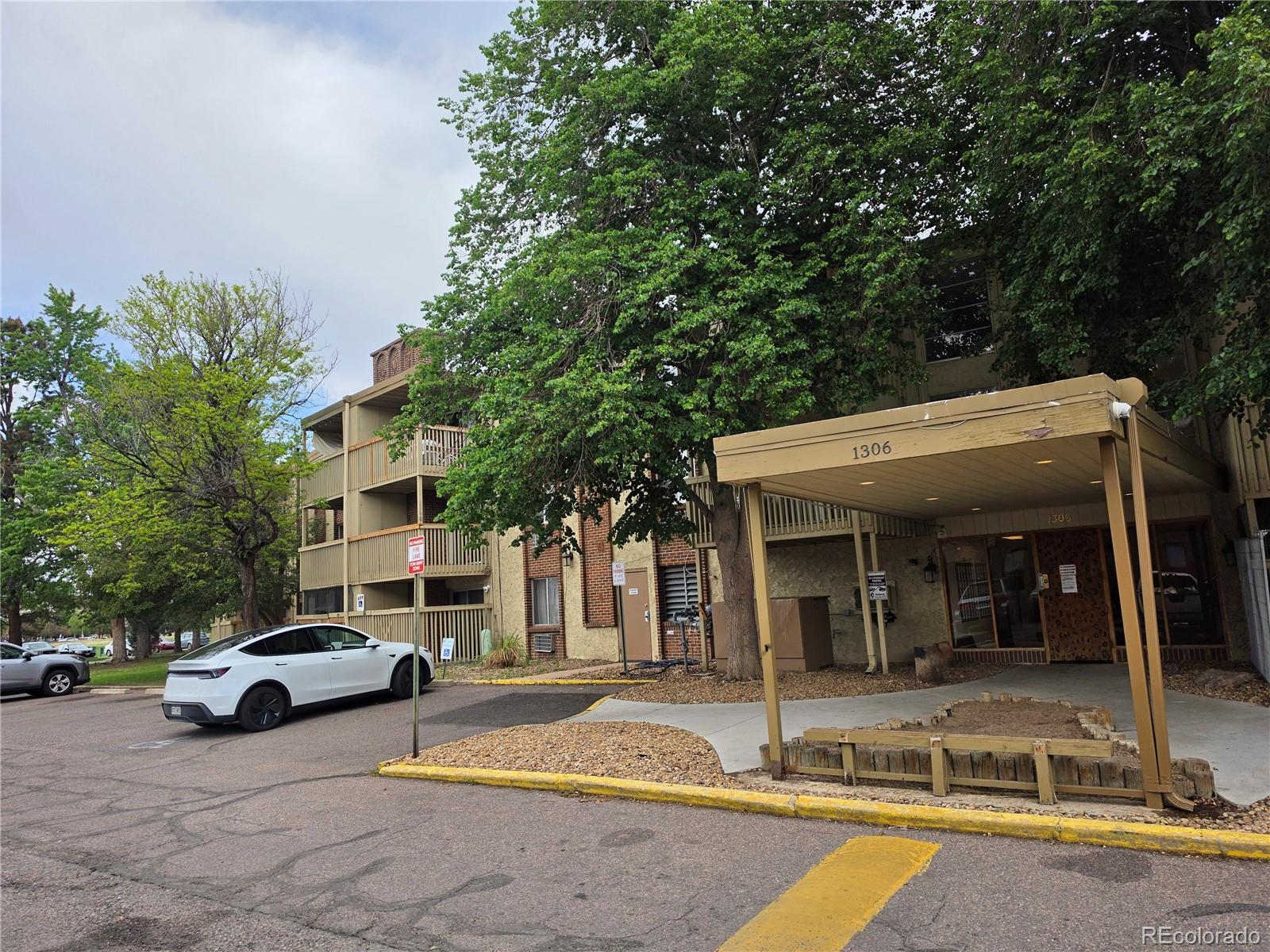 1306 South Parker Road, Unit 277 Denver, CO 80231 - Photo 15 of 25