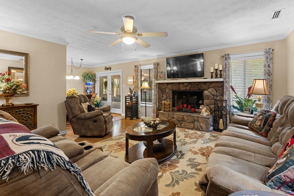 2116 Gornto Road Valdosta, GA 31602 - Photo 7 of 29 Gallery Image 7