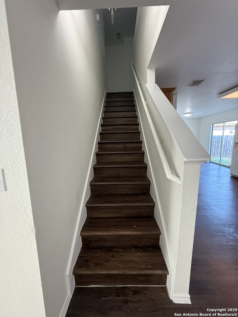 7712 Copper Hollow Converse, TX 78109 - Photo 11 of 28