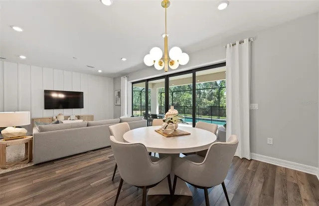 $1,079,300 | 7437 Summer Court, Sarasota, FL 34231