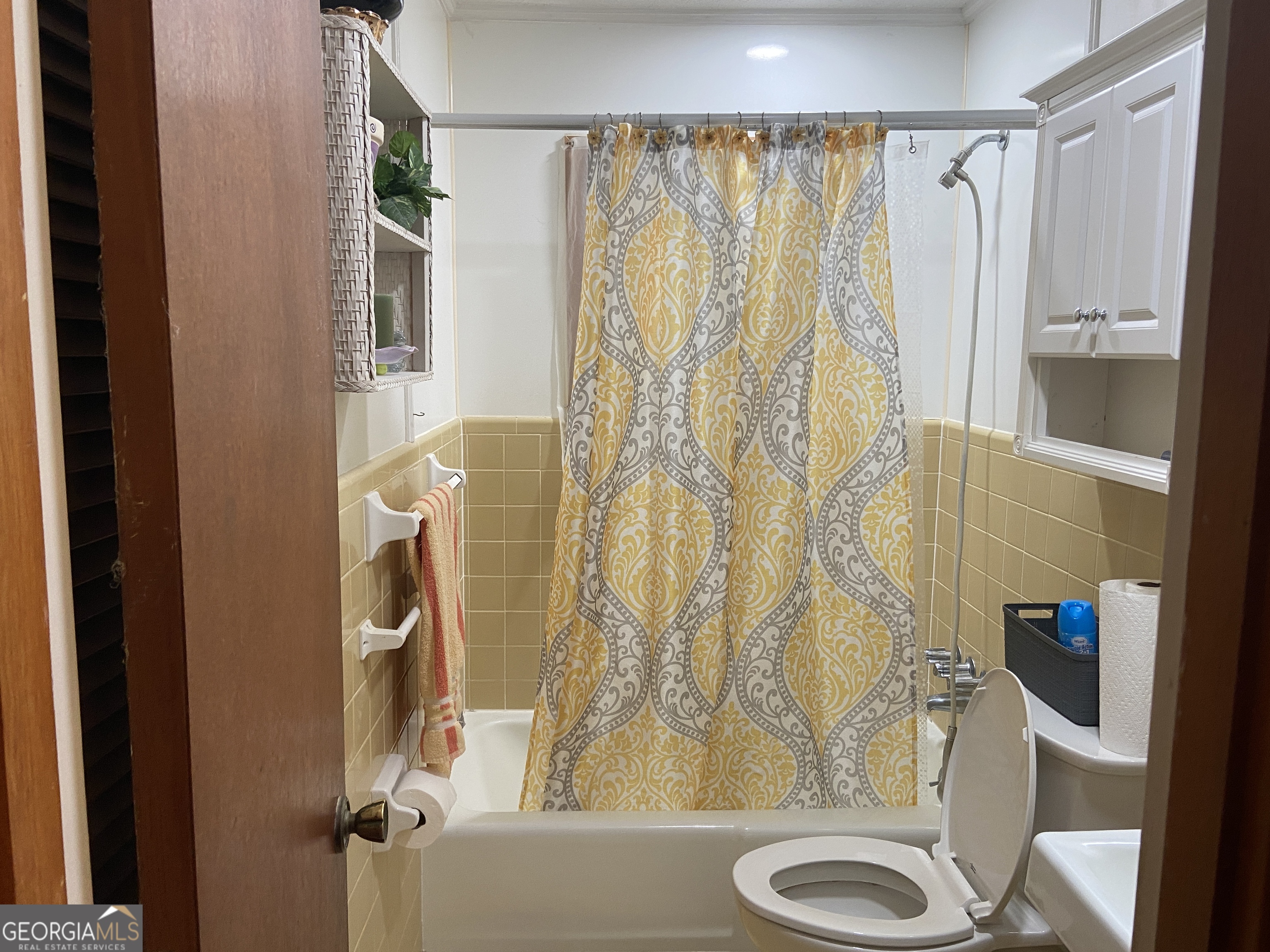 1309 Tom Miller Road Bethlehem, GA 30620 - Photo 25 of 32 a bathroom with a sink toilet and shower