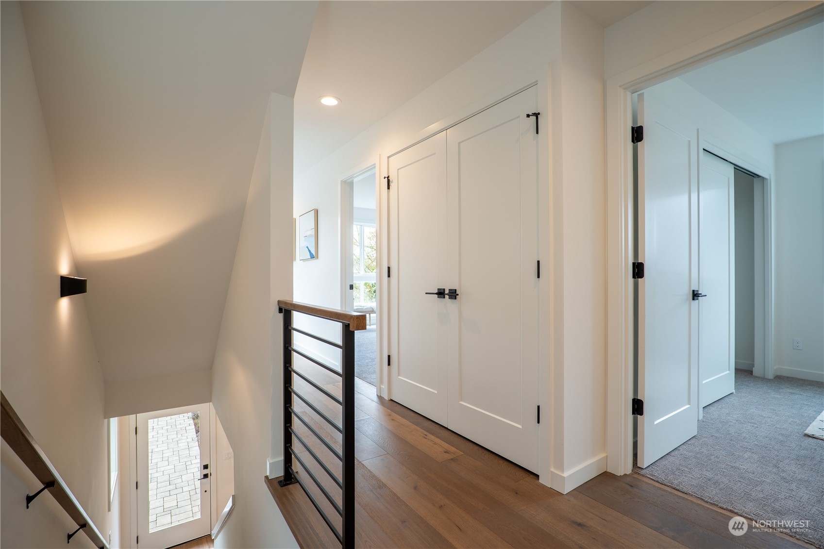 5612 Keystone Place North Seattle, WA 98103 - Photo 12 of 28 Gallery Image 12