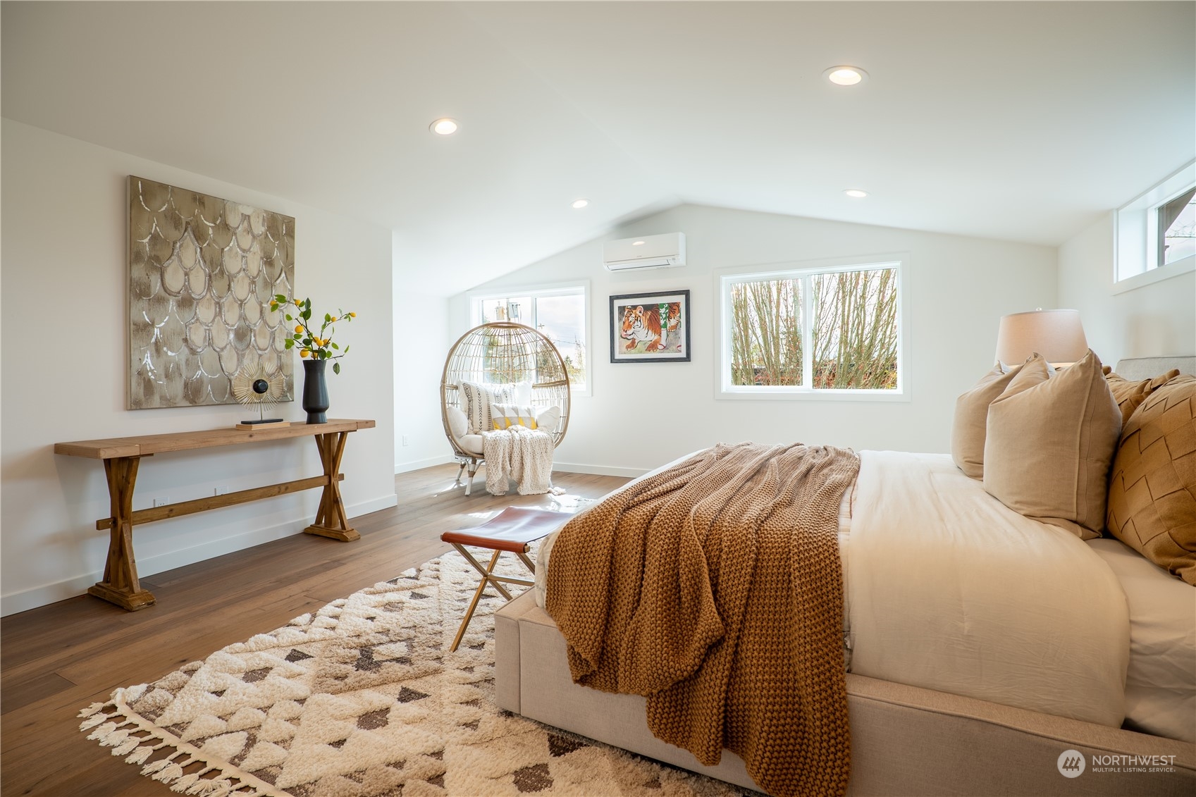 5612 Keystone Place North Seattle, WA 98103 - Photo 19 of 28 Gallery Image 19